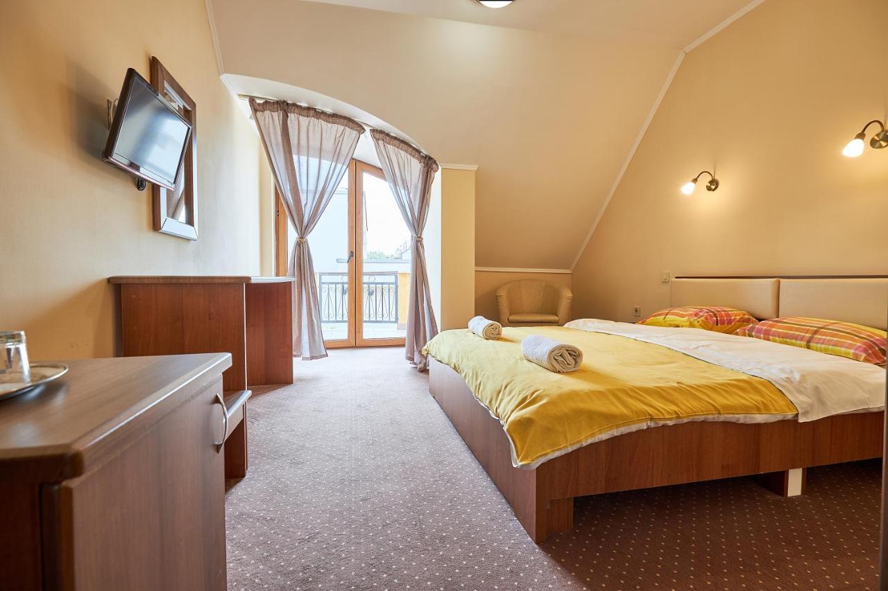 Holidays Club Resorts Hajdúszoboszló Exteriör bild