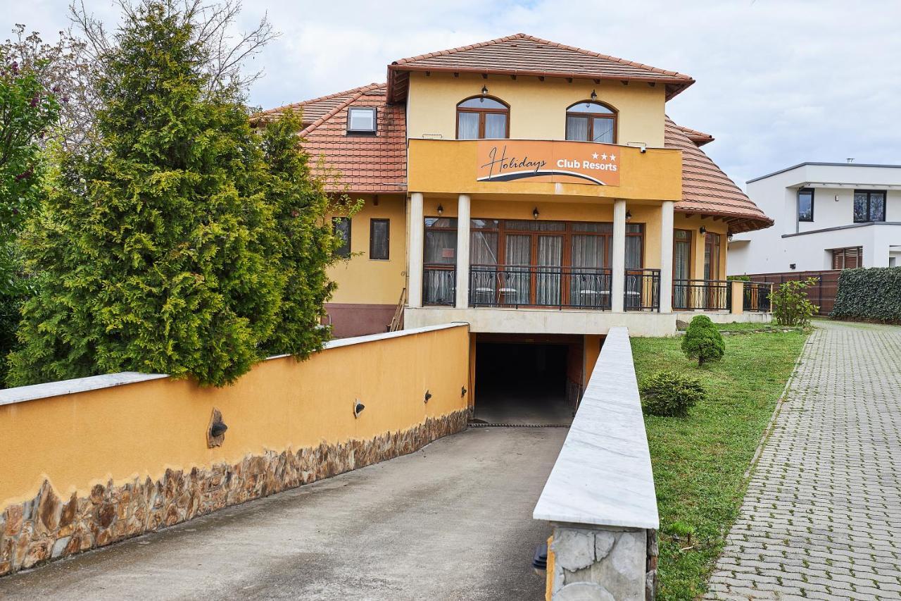 Holidays Club Resorts Hajdúszoboszló Exteriör bild